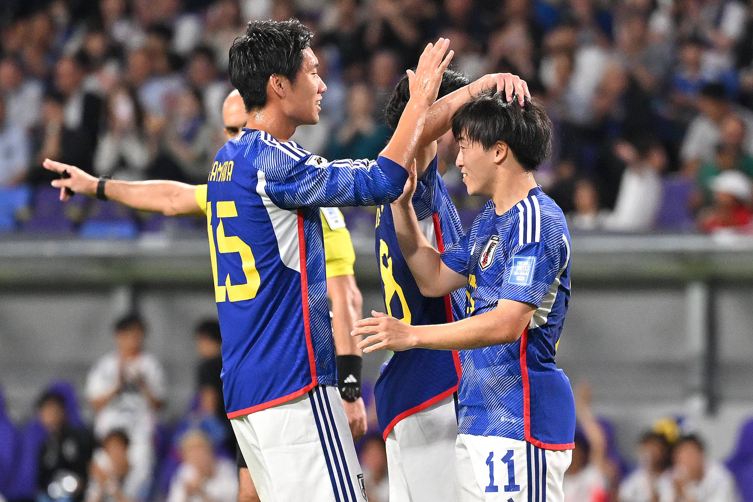 日本选手受伤，退出比赛